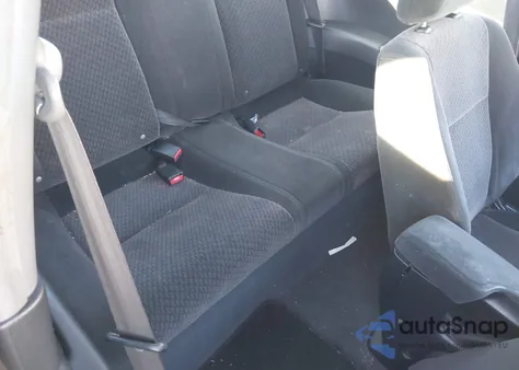 2005 Honda Civic Vp from USA, damaged, VIN 1HGEM22185L047361